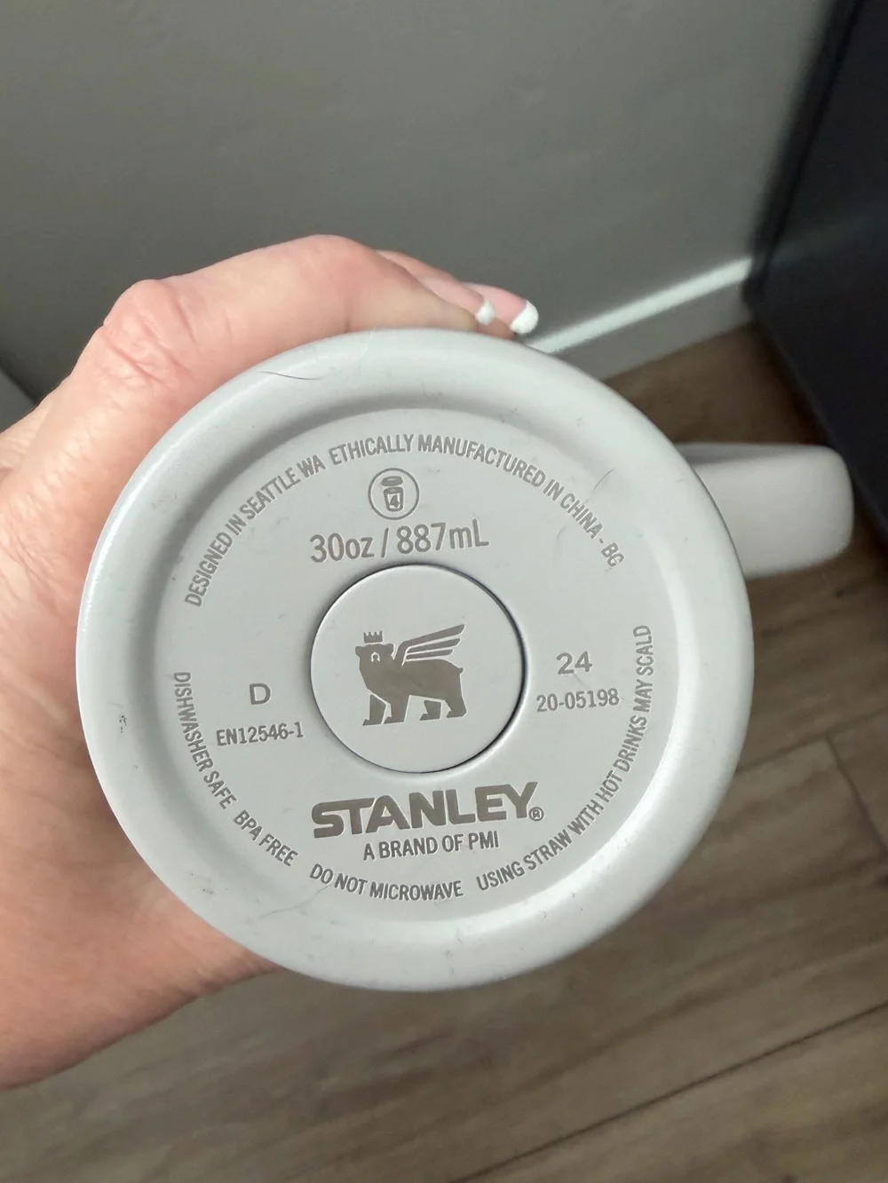 Stanley 30oz gray tumbler - Picture 5 of 5